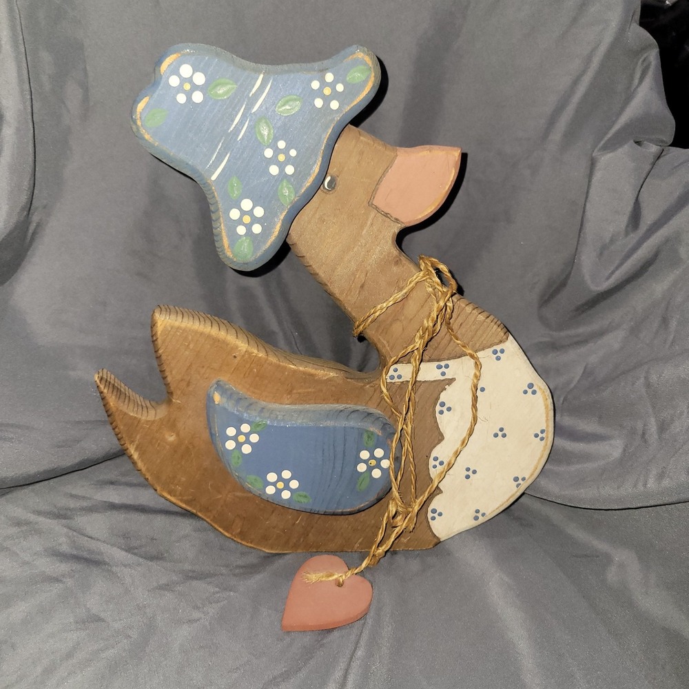 VTG Painted Wooden Pine Duck Peg Back Country Folk Art Blue Cottagecore